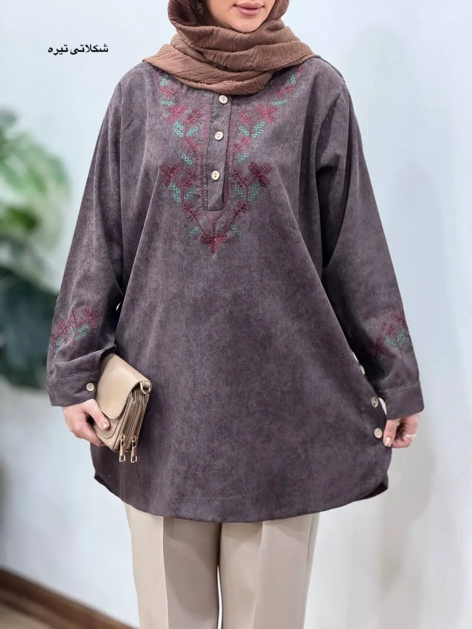 مانتو پاییزه گلدوزی شادی 1